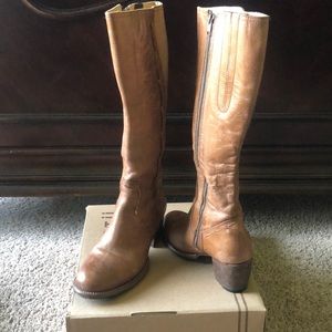 Bed Stu Fate Boots Size 10